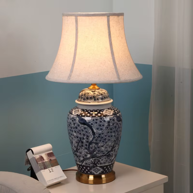 Lampe de table en céramique bleue vintage, grandes lampes de table en porcelaine pour villa, salon, maison, chambre à coucher de luxe, éclairage de chevet