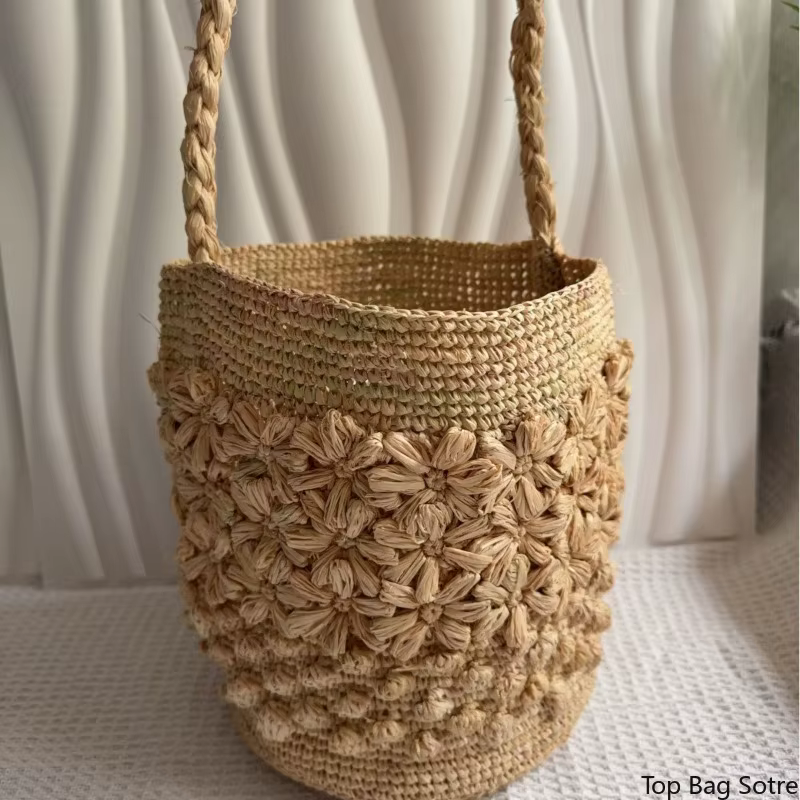 Sac seau en raphia au crochet pour femme, fait main, style bohème rétro français, avec poignée supérieure, idéal pour l'été et les vacances à la plage