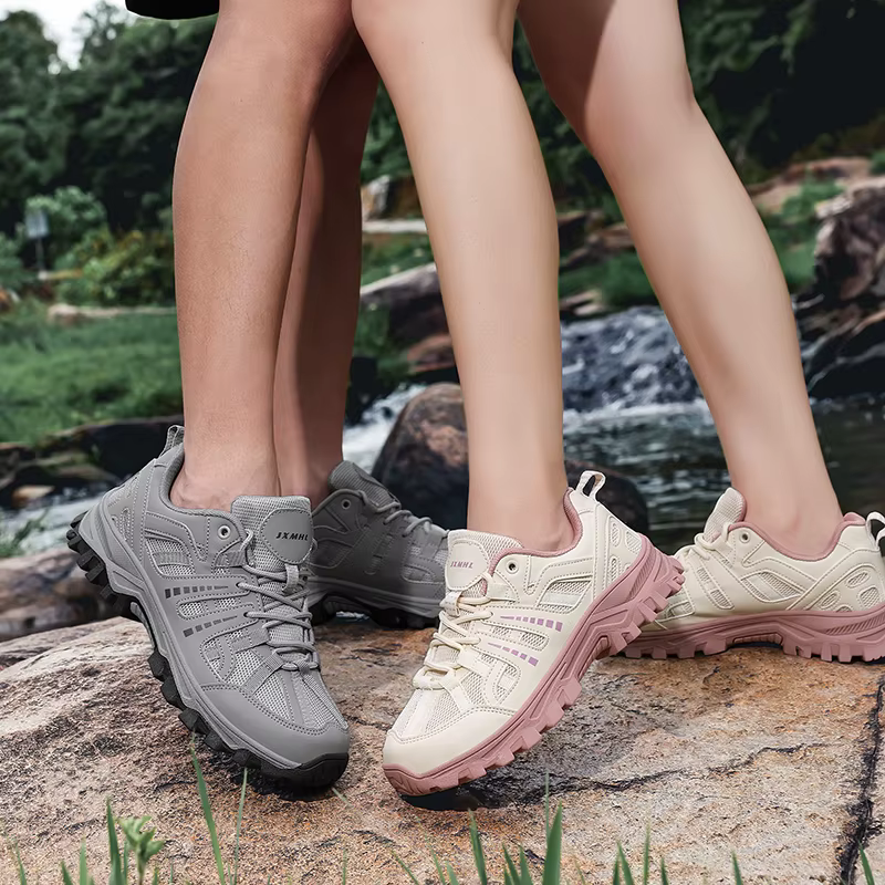 2025 femmes et hommes anti-dérapant chaussures de randonnée en plein air