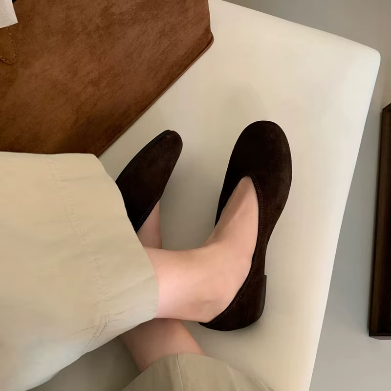 2025 femmes en cuir véritable femmes rouge marron chaussures plates mode bout rond peu profond sans lacet bateau chaussures doux talon plat chaussures simples