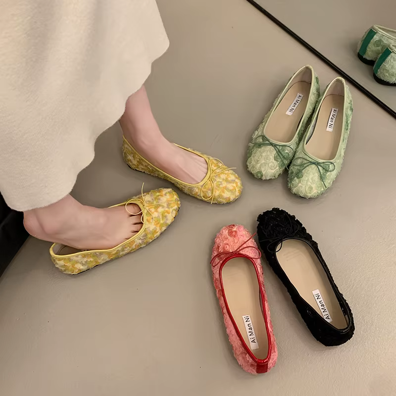 Chaussures plates françaises pour femmes, nouvelle collection printemps 2026, style jupe, délicates et à bout peu profond