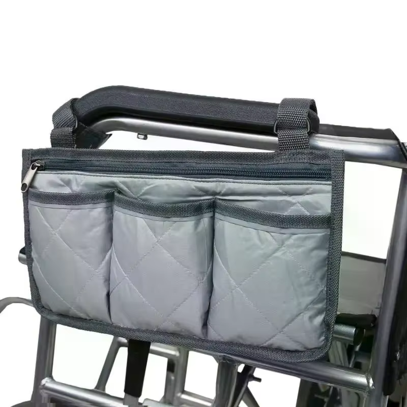 1 sac latéral pour accoudoir de chaise de plage avec bande réfléchissante ; Compatible avec fauteuil roulant, solution de rangement idéale pour la pêche et le camping.