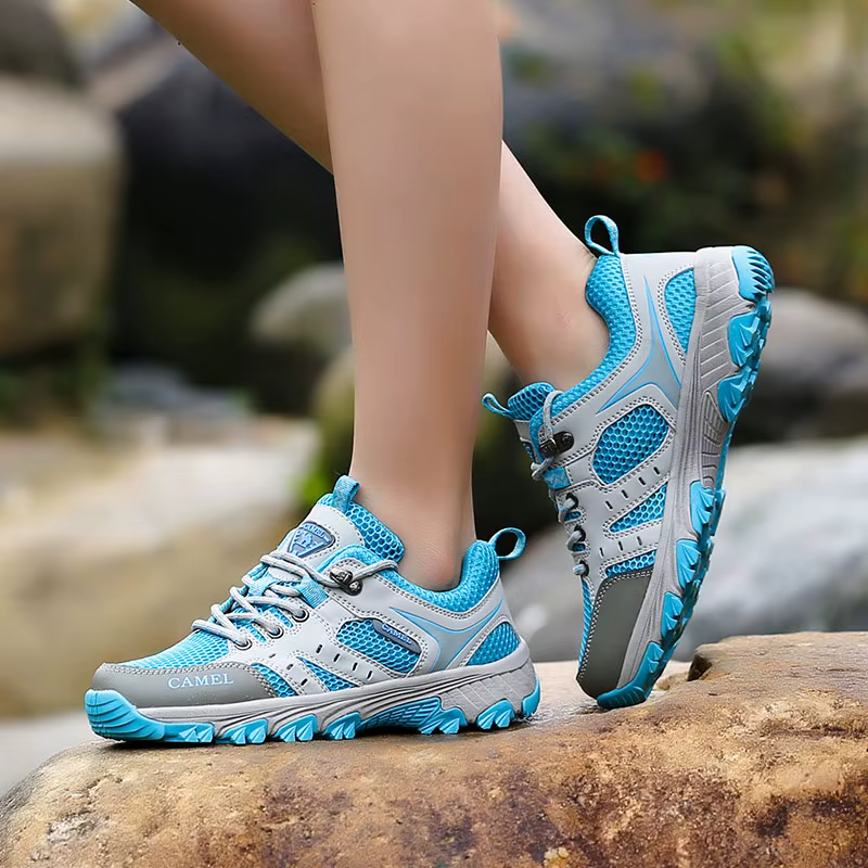 Offre spéciale marque chaussures de randonnée pour hommes femmes