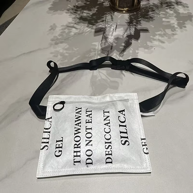Sac de rangement minimaliste blanc en gel de silice absorbant l'humidité