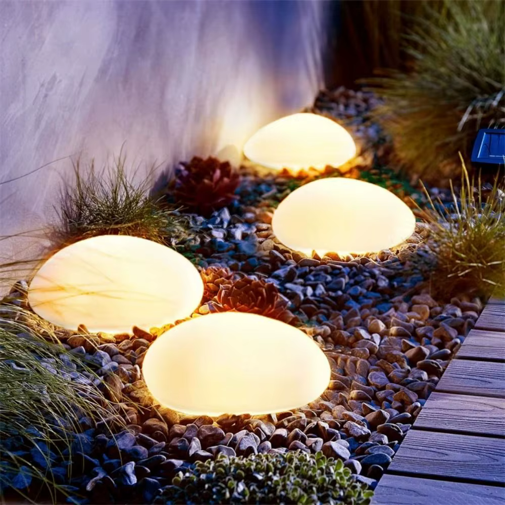 Lampe solaire au sol en verre dépoli