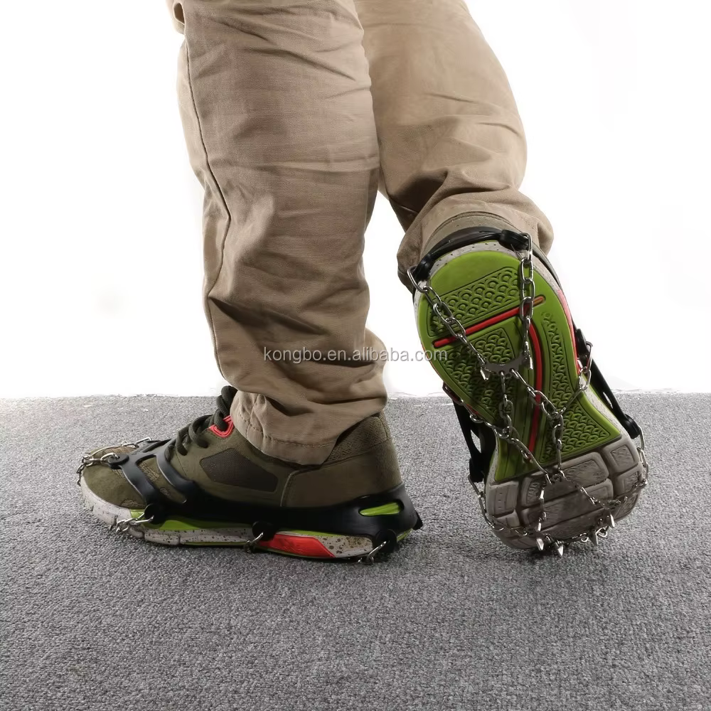 Crampons de traction pour la neige en plein air