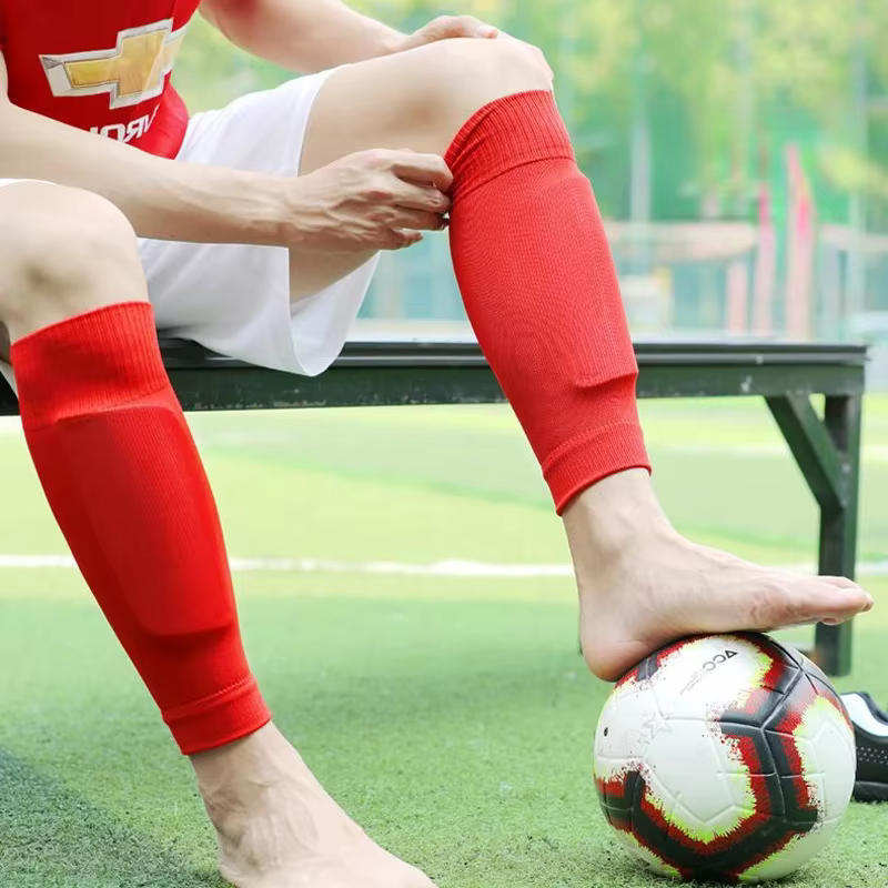 Chaussettes de football rouges pour hommes et femmes, protège-tibias, couvre-jambes, nouveau