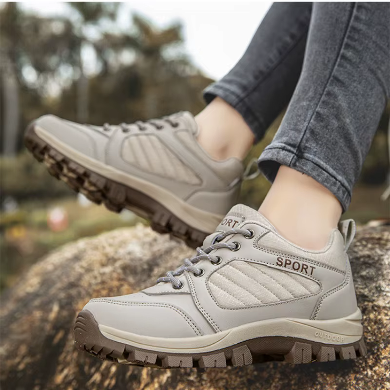 Chaussures de randonnée pour hommes et femmes