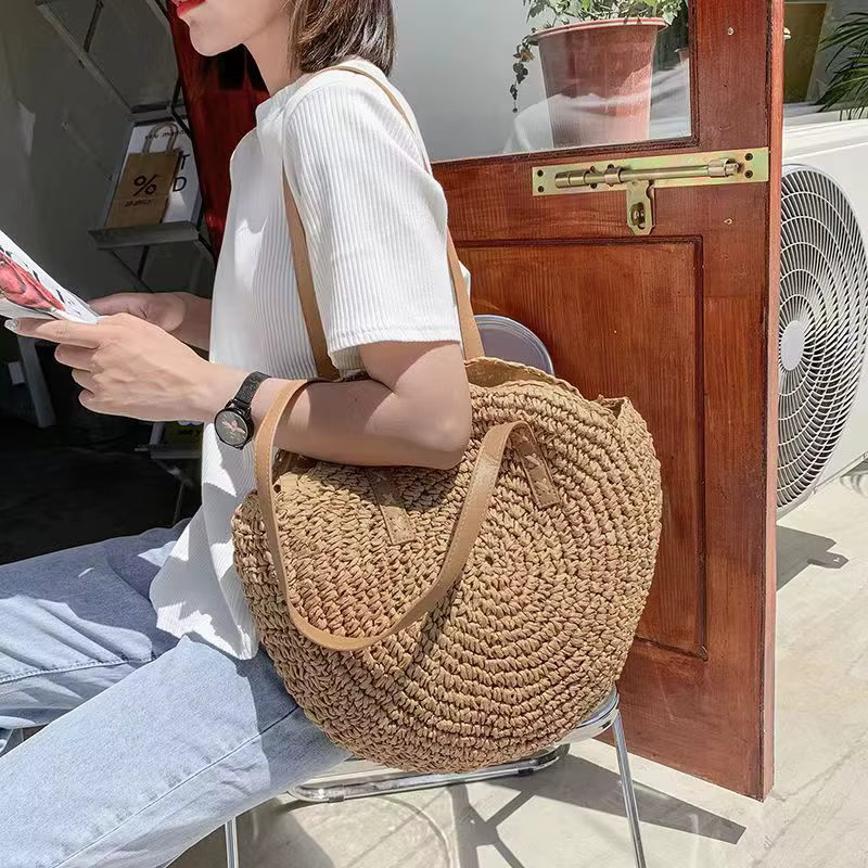 Sac de plage rond en paille, sac à bandoulière tissé Vintage fait à la main, sacs en rotin circulaire en raphia, sacs décontractés bohème pour vacances d'été
