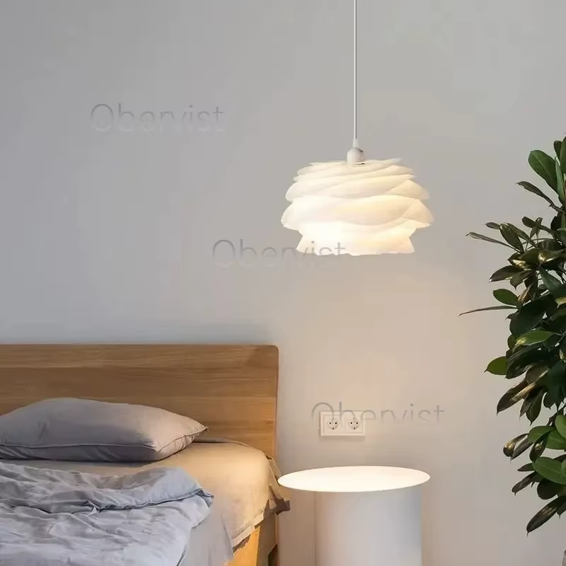 Lustre en forme de rose blanche de designer danois pour îlot de cuisine, chambre à coucher, restaurant romantique, lampe décorative en pétales d'acrylique
