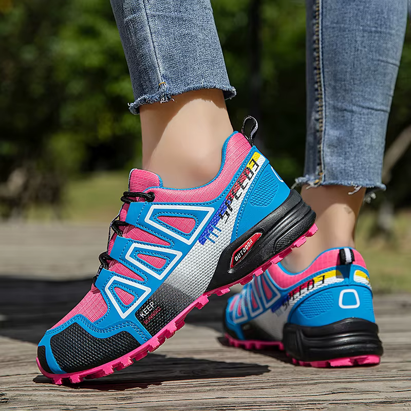 Nouvelles femmes chaussures de randonnée en plein air antidérapant respirant