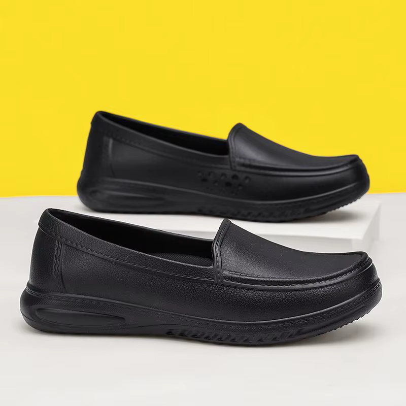 Nouvelles chaussures pour femmes