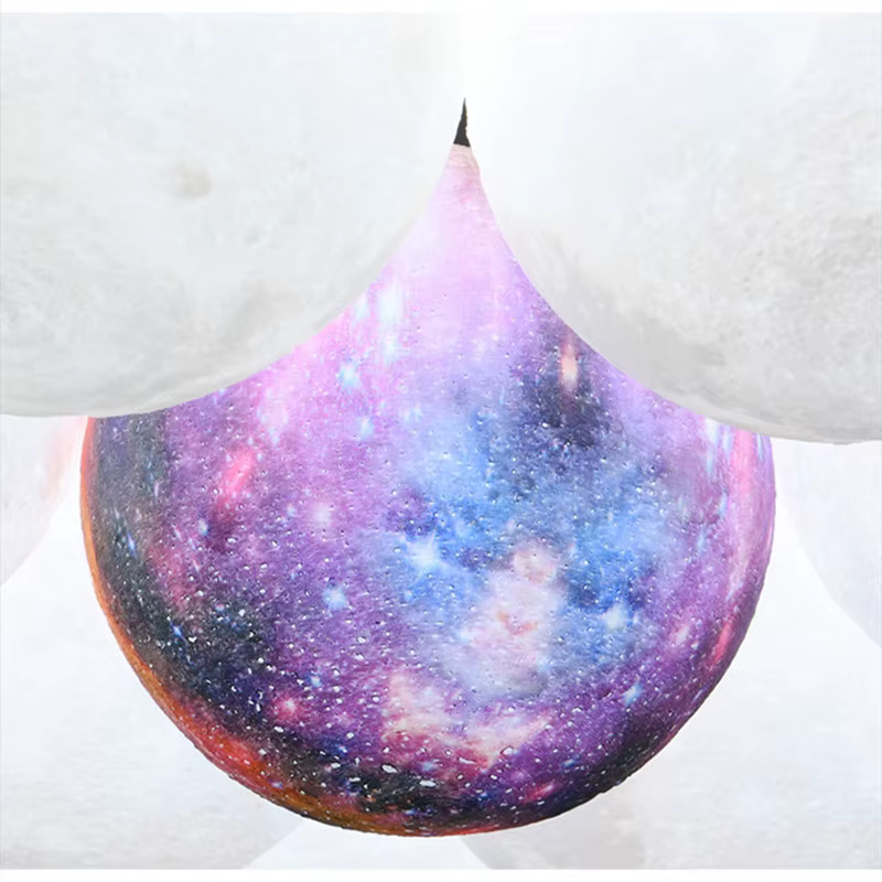 Plafonnier LED suspendu en forme de lune
