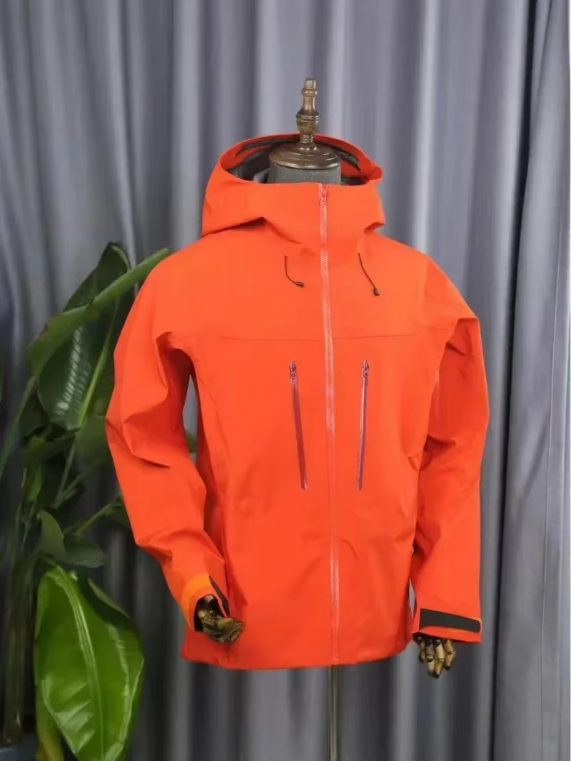 Veste de camping imperméable et coupe-vent de haute qualité pour hommes et femmes, ARC Embroidery Alpha SV 6th Three Layer, pour la randonnée en plein air