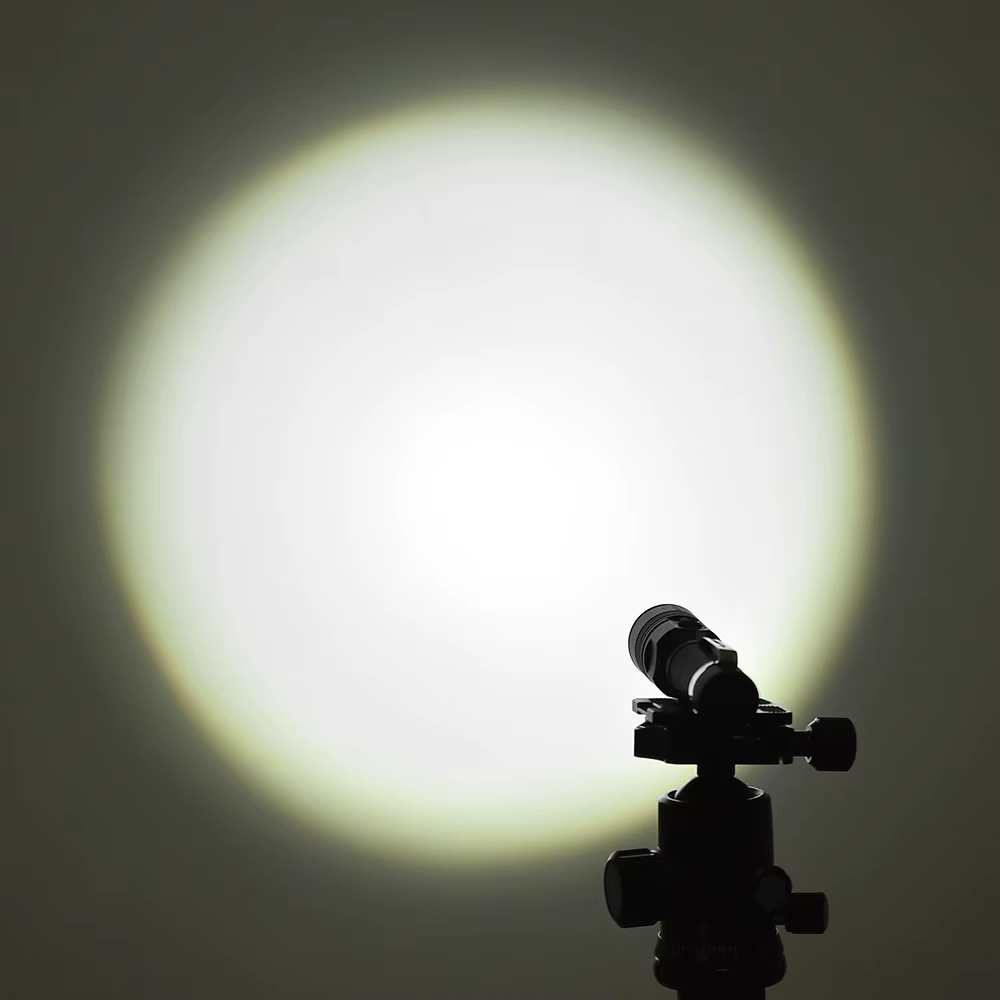 Lampe de poche LED aste en alliage