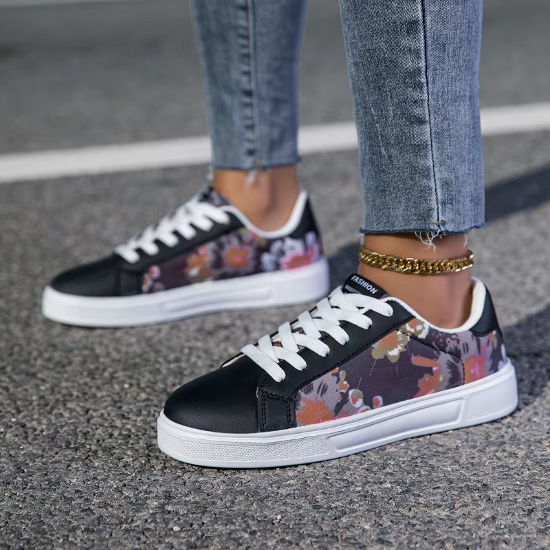 YRZL baskets légères décontractées pour femmes hommes Couple chaussures de marche antidérapantes imperméables à la mode Graffiti imprimé chaussures de sport hommes