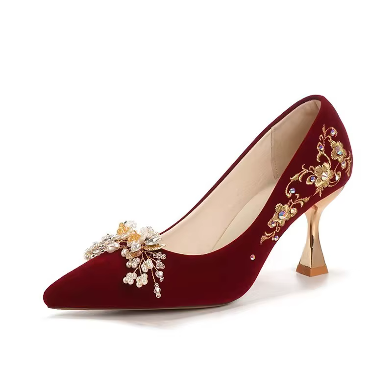 Chaussures de mariage pour femmes, talons hauts en daim brodé, style Xiuhe chinois, confortables pour les pieds