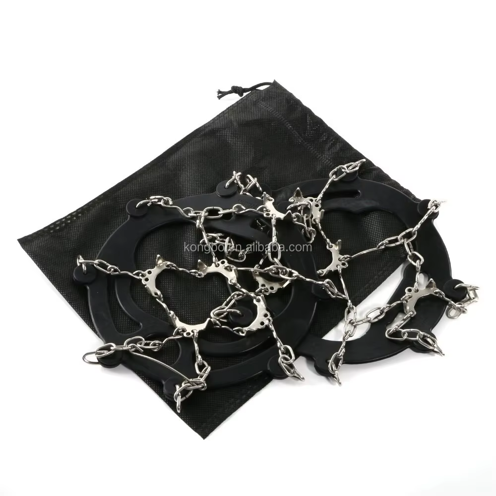 Crampons de traction pour la neige en plein air