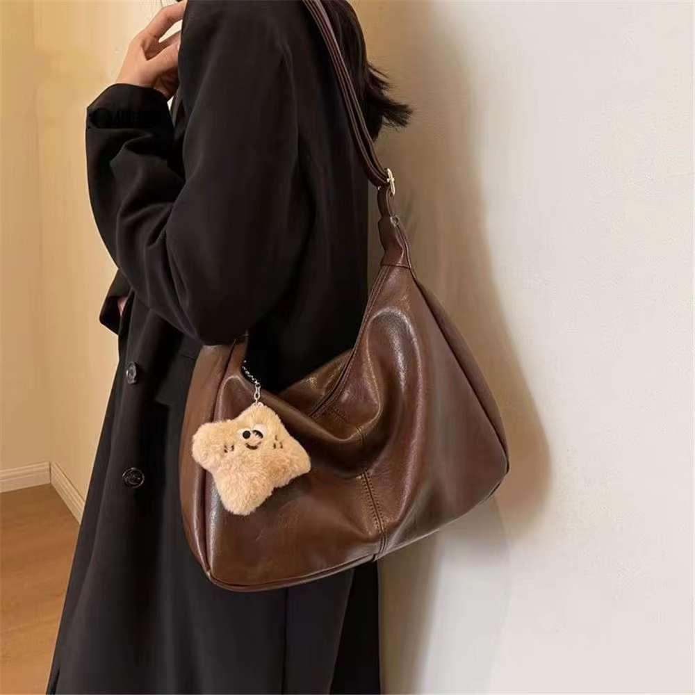 Sac à bandoulière tendance et décontracté pour femmes, en cuir PU, grande capacité, sac sous le bras, sac hobo rétro pour femmes