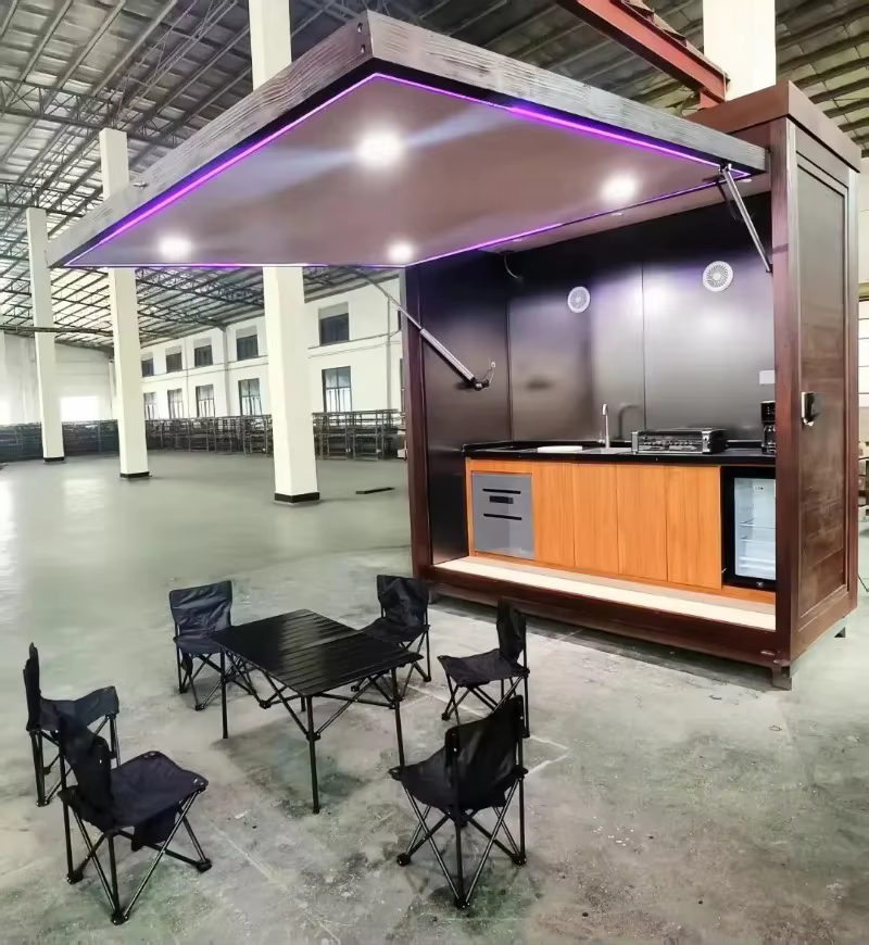 Station de cuisson extérieure compacte tout-en-un personnalisable avec grill